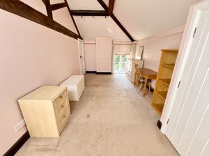 Photo 17- click for photo gallery